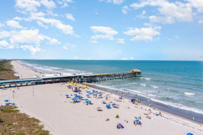 Pier Pressure Beachfront Wpool